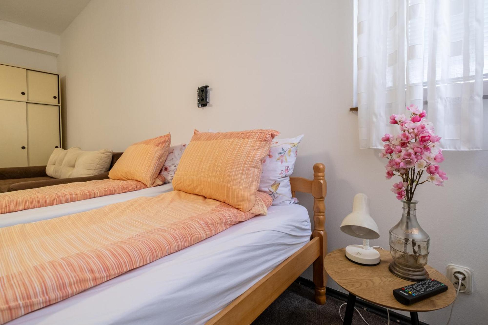 Guesthouse Rose SJJ Eksteriør billede