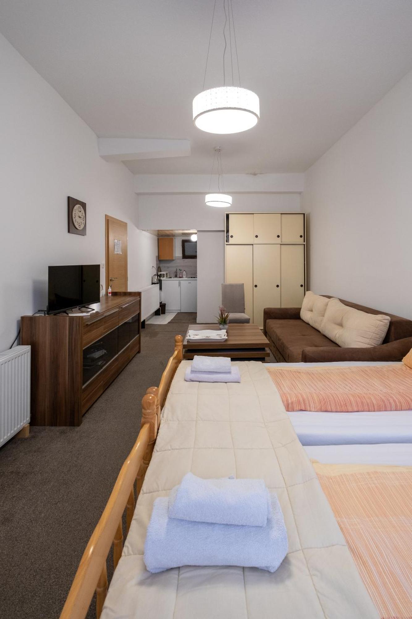 Guesthouse Rose SJJ Eksteriør billede